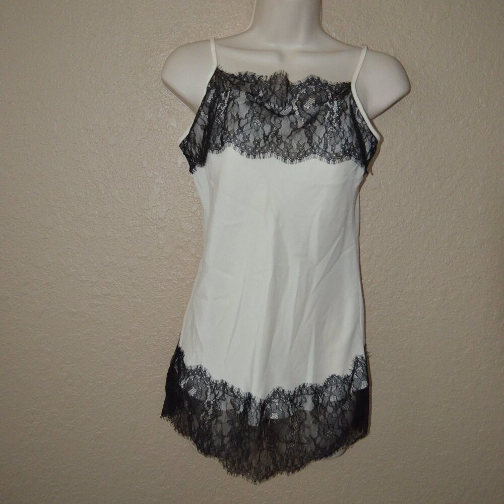 Sz S Brochu Walker Ivory Black Lace Camisole Cami Top
